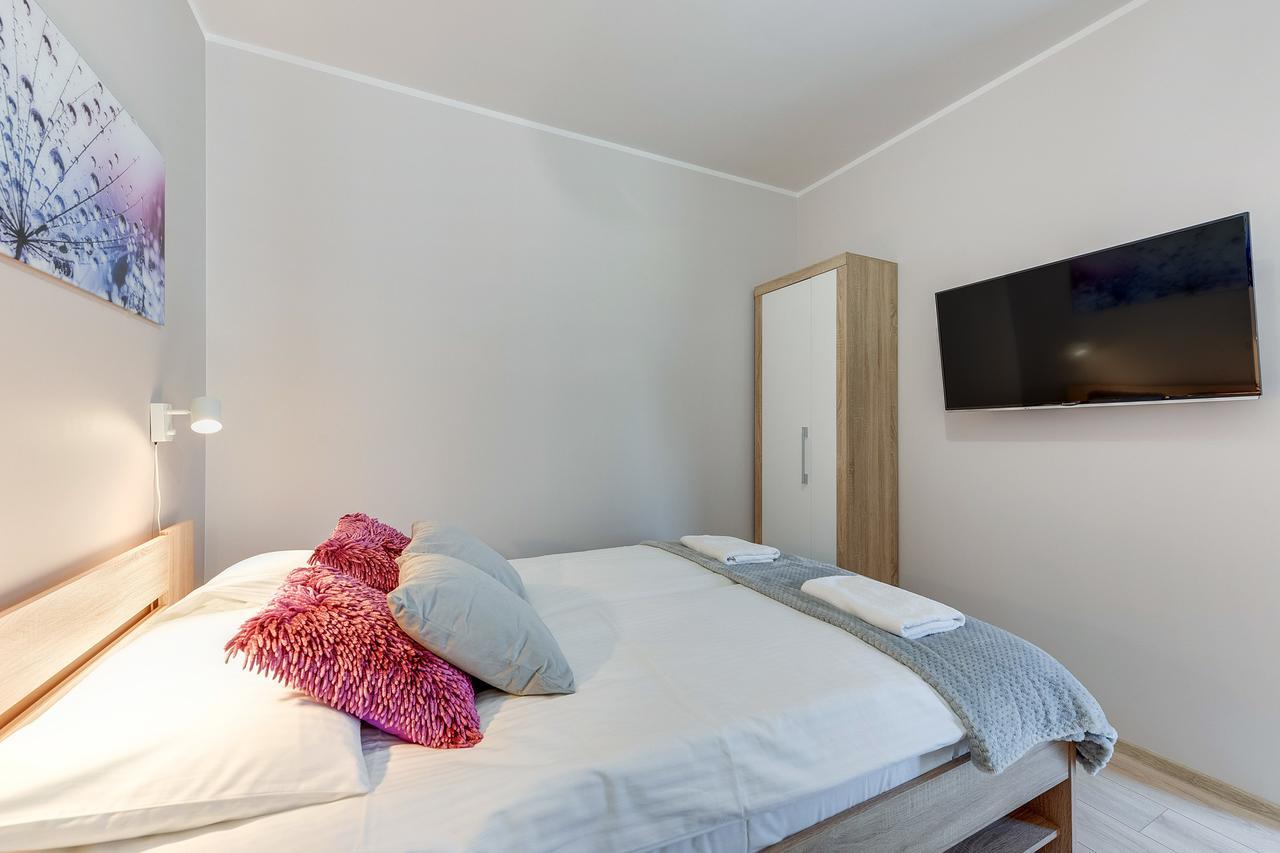 Aura Island Apartments Old Town Гданьск Экстерьер фото